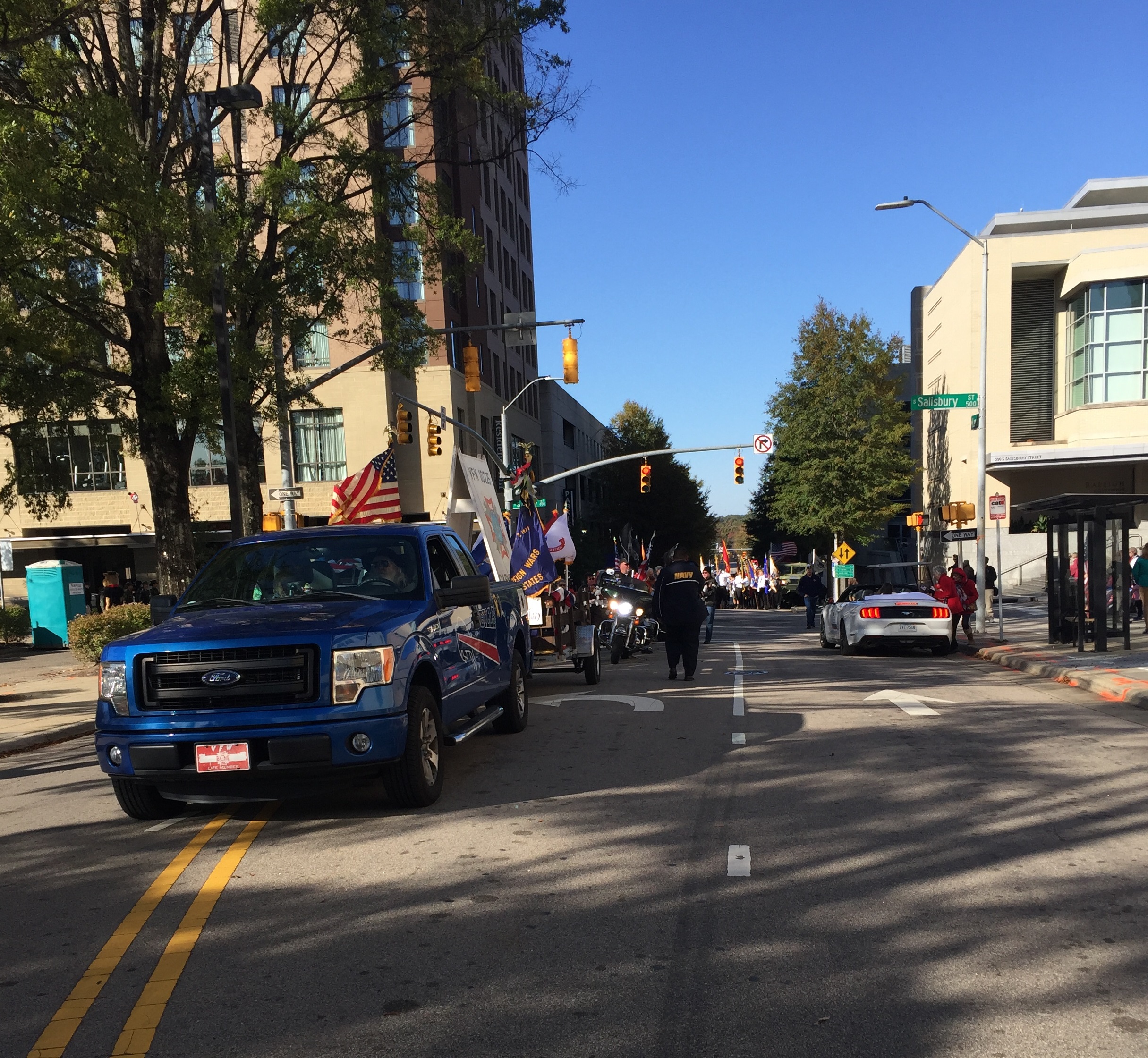 side pix of Veterans Day Parade